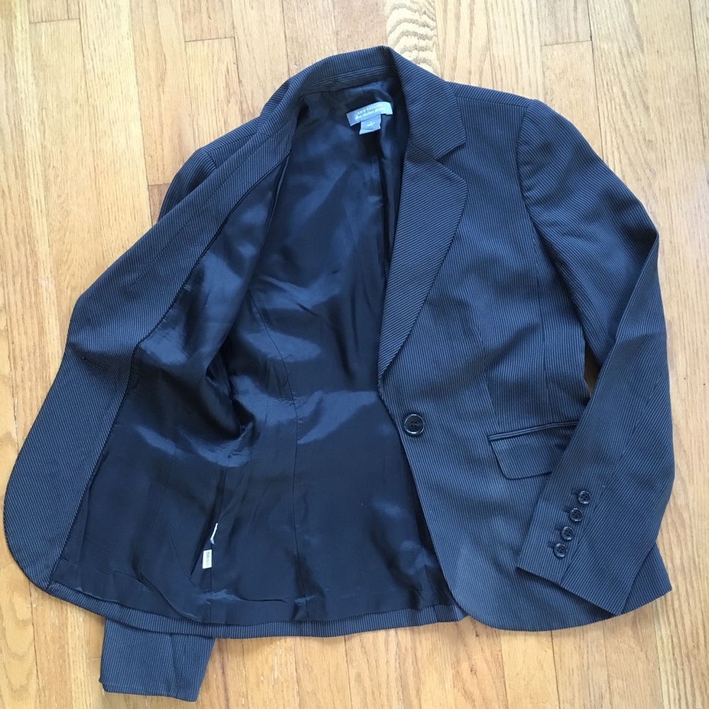 Ann Taylor Gray Pinstripe Blazer - Picture 6 of 6